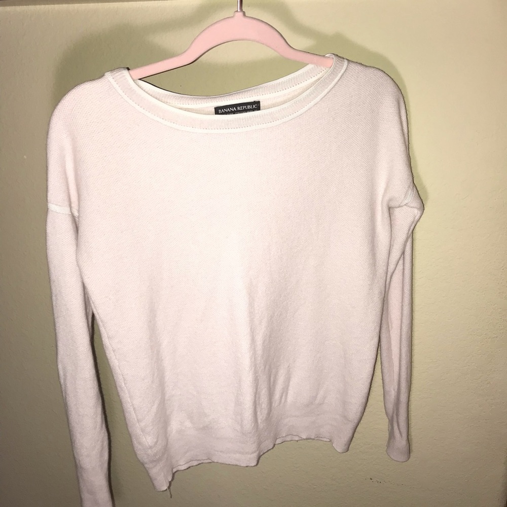 Banana Republic light pink sweater